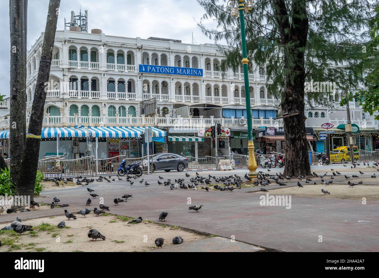 Scène urbaine de Patong pendant la pandémie Covid-19.Patong est normalement l'une des destinations les plus fréquentées de Phuket, en Thaïlande. Banque D'Images