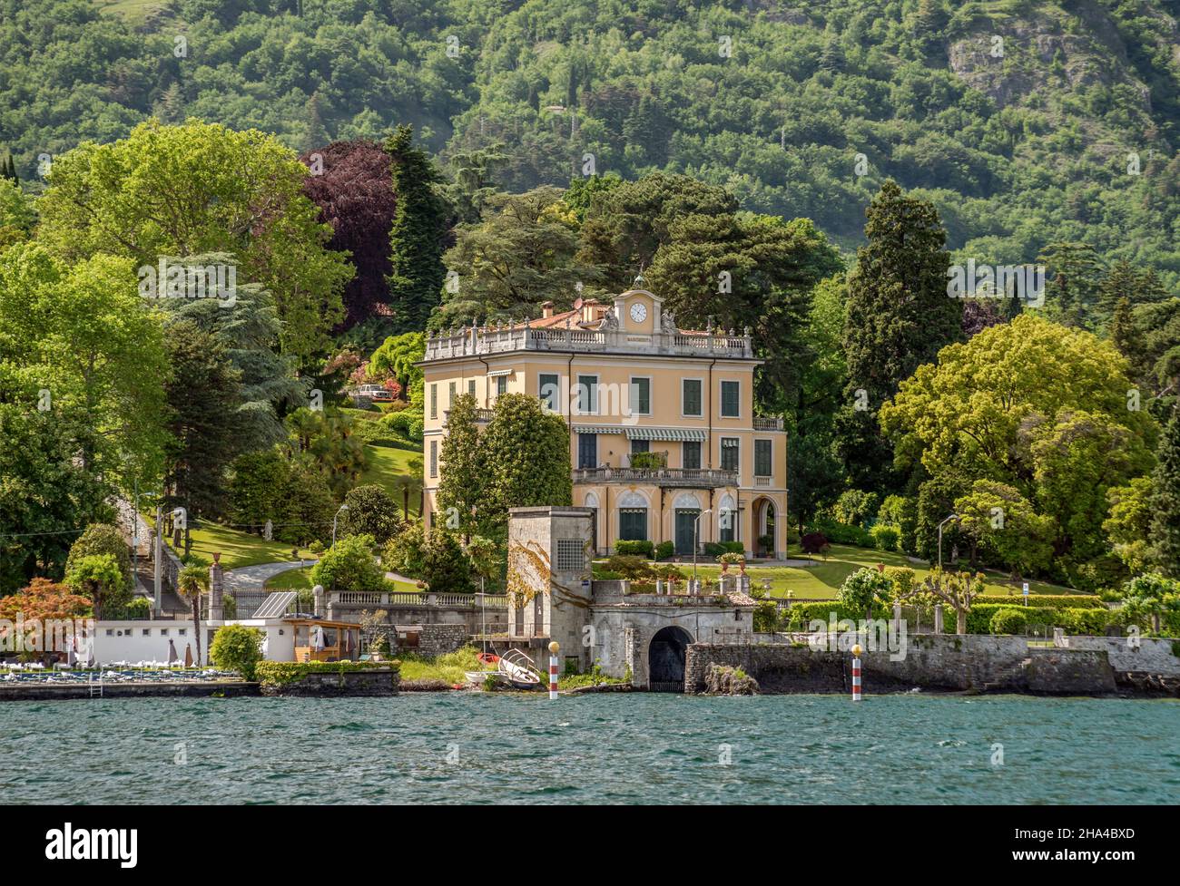 Vue sur la Villa Margherita à Cadenabbia sur le lac de Côme, Lombardie, Italie Banque D'Images