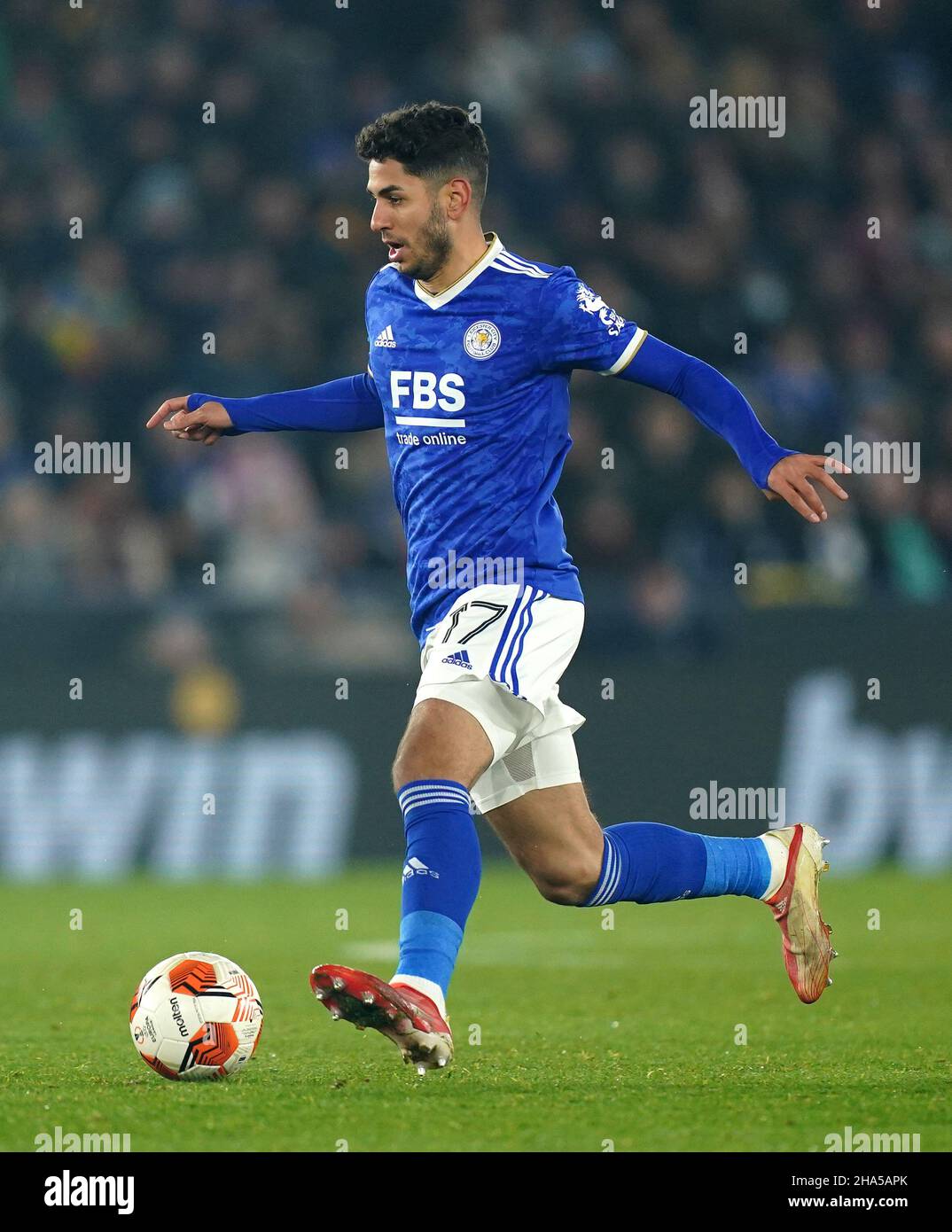 Photo du dossier datée du 25-11-2021 de Ayoze Perez de Leicester City.Leicester continue à surveiller leurs joueurs avant le match de dimanche contre Newcastle dans le cadre d'une épidémie de Covid au club.Kelechi Iheanacho, Ayoze Perez, Jannik Vestergaard, Daniel Amartey, Ademola Lookman,Filip Benkovic et Vontae Daley-Campbell ont tous manqué la défaite à Naples pour des raisons de maladie ou de coronavirus.Date de la photo: Jeudi 25 novembre 2021.Date de publication : vendredi 10 décembre 2021. Banque D'Images