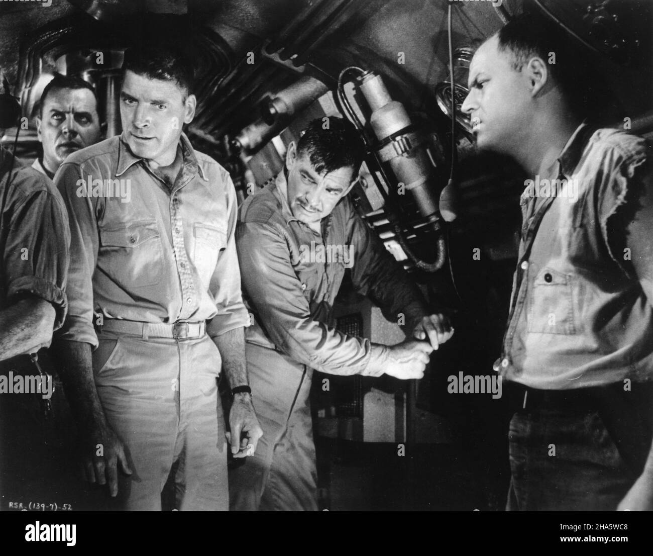 BURT LANCASTER CLARK PIGNON et JACK WARDEN EN MARCHE SILENCIEUSE EXÉCUTION PROFONDE 1958 réalisateur ROBERT WISE basé sur le roman du commandant Edward L. Beach scénario John gay musique Franz Waxman producteurs Harold Hecht et James Hill Hecht-Hill-Lancaster Productions / United Artists Banque D'Images