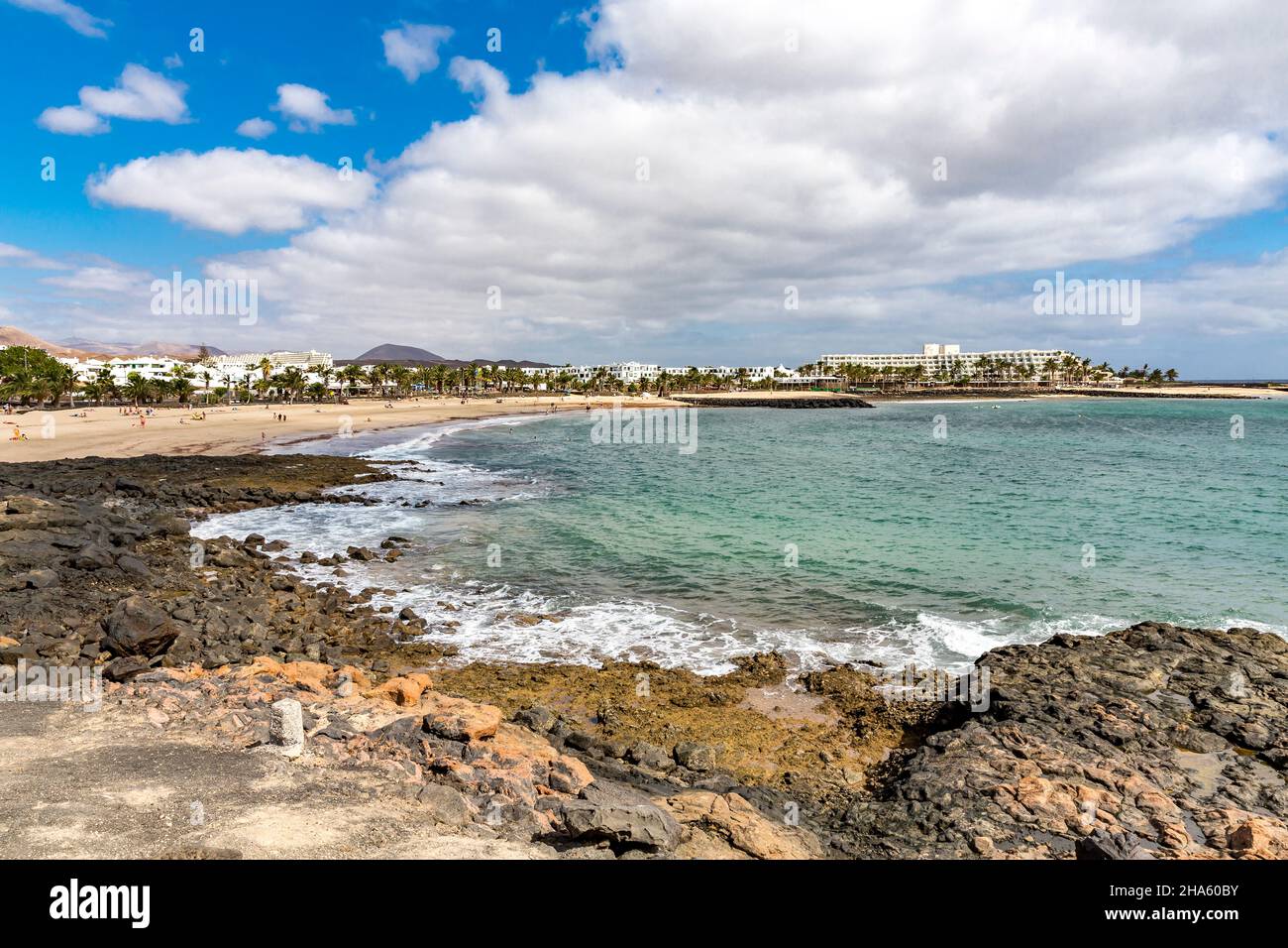 la plage playa de las cucharas,costa teguise,lanzarote,canaries,espagne  Photo Stock - Alamy