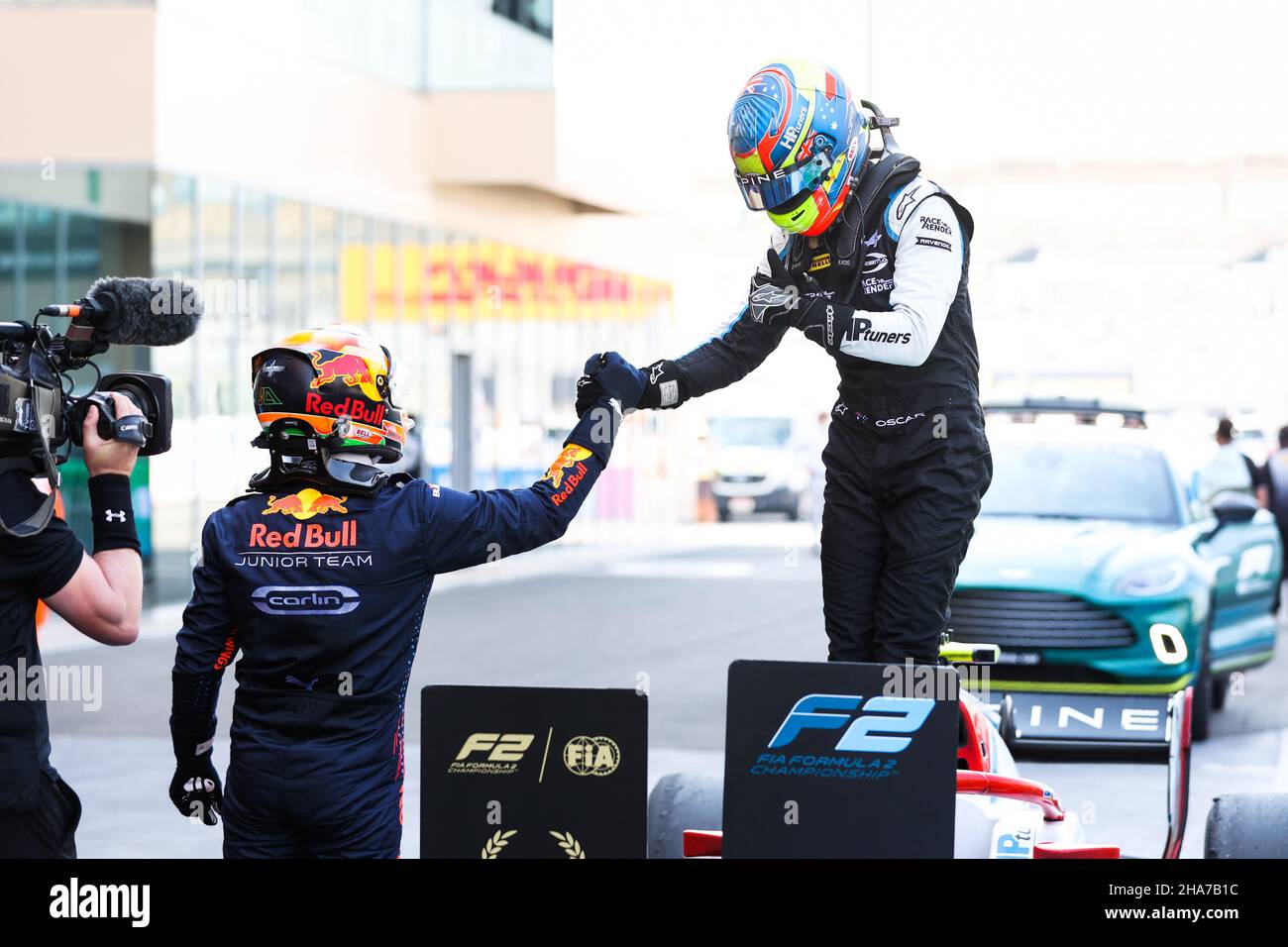 Daruvala Johan Ind Carlin Dallara F2 Piastri Oscar Aus Prema Racing Dallara F2 Champion De Portrait Lors De La Manche 8th Du Championnat De Formule 2 De La Fia 21 Du 10 Au Daruvala Johan Ind Carlin Dallara F2 Piastri Oscar Aus Prema Racing Dallara F2 Champion De Portrait Lors De La Manche 8th Du Championnat De Formule 2 De La Fia 21 Du 10 Au