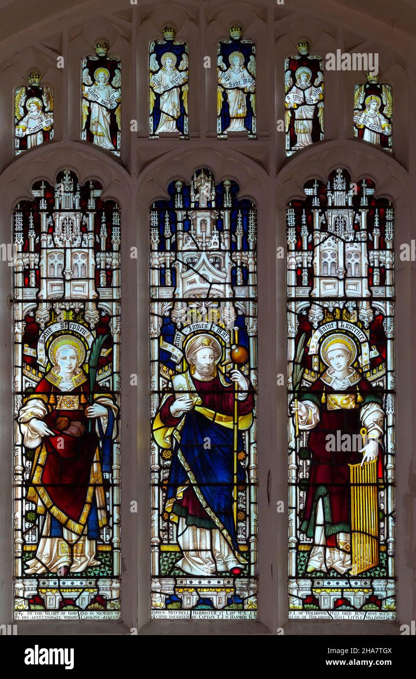Vitraux dans l'église Little Waldingfield, Suffolk, Angleterre, UK Saints Stephen, James,Lawrence par Clayton et Bell c 1895 Banque D'Images