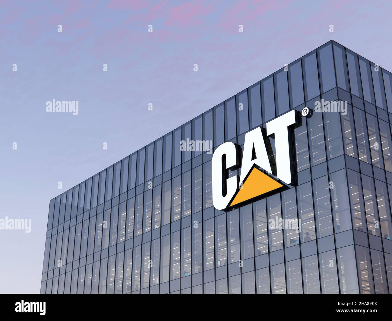 Deerfield, Illinois, États-Unis.8 juillet 2021.Usage éditorial seulement, 3D CGI.LOGO CAT Holding Signage Top Glass Building.Lieu de travail de Caterpillar Construction Machi Banque D'Images