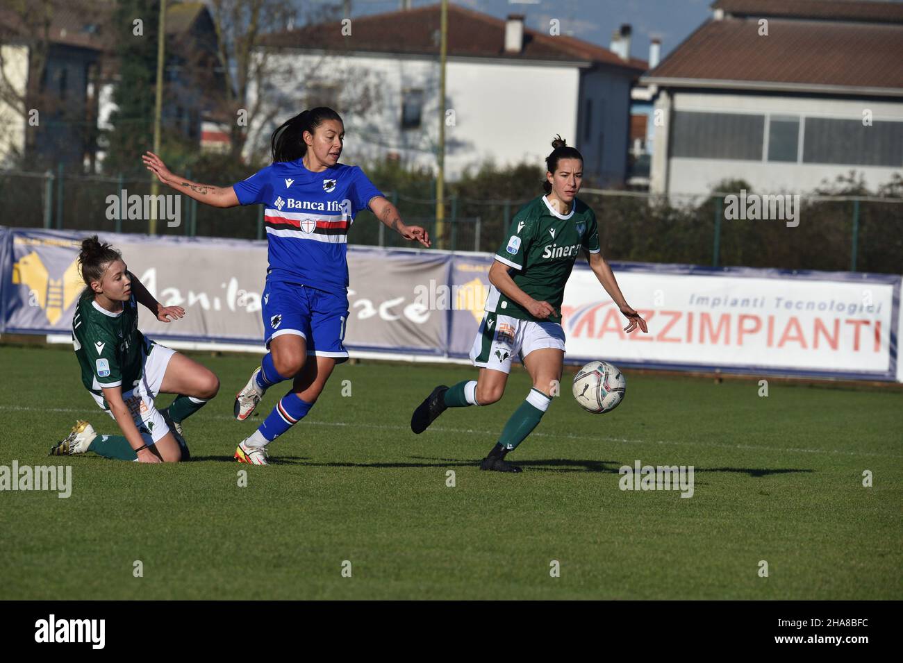 Yoreli Rincon (Sampdoria) pendant Hellas Verona femmes vs UC Sampdoria, football italien Serie A Women Match à Vérone, Italie, décembre 11 2021 Banque D'Images