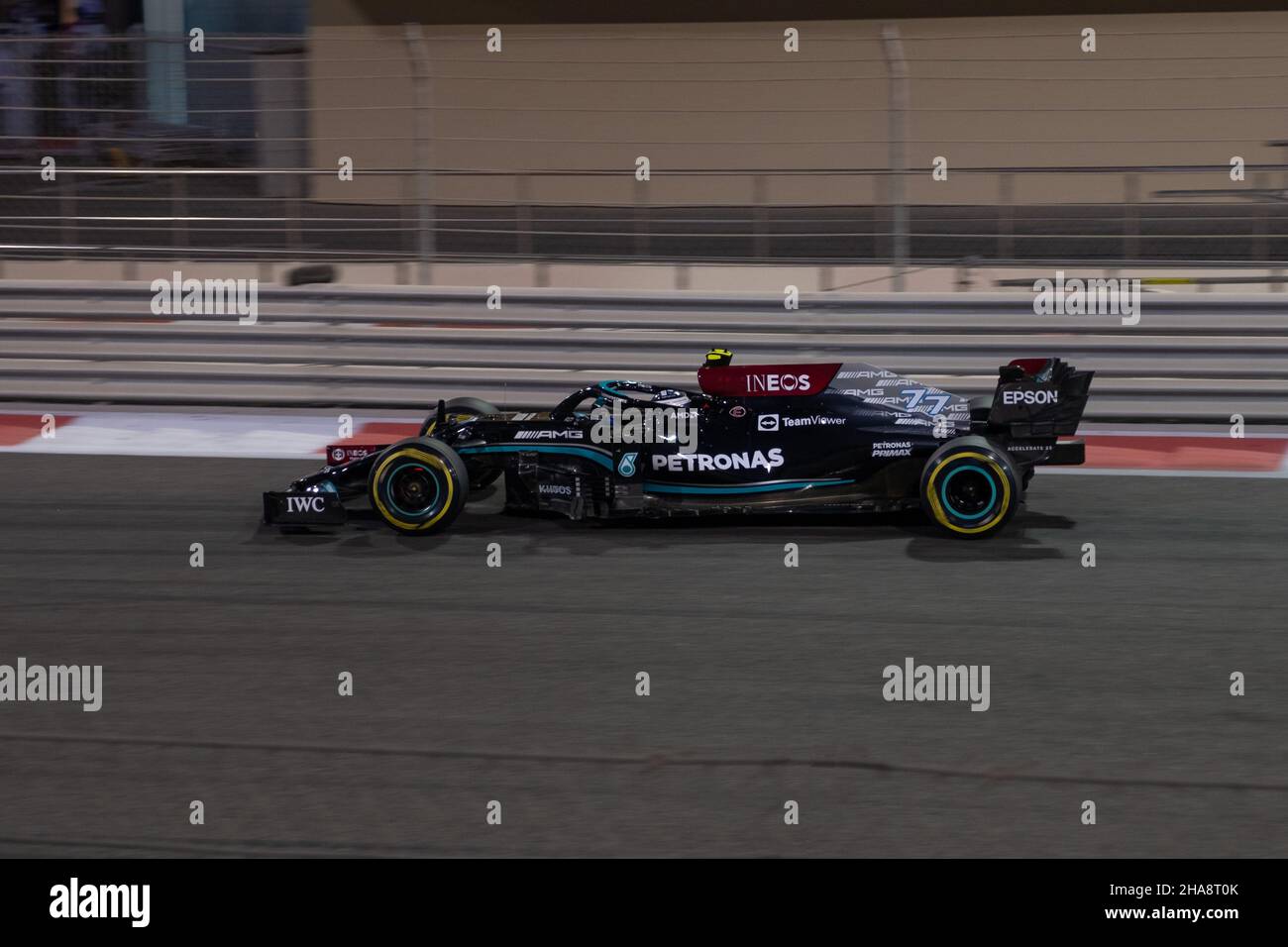 ABU DHABI, ÉMIRATS ARABES UNIS - DÉCEMBRE 11 : Valtteri Bottas, Mercedes Driving (77) du Grand Prix d'Abu Dhabi F1 au circuit Yas Marina Banque D'Images