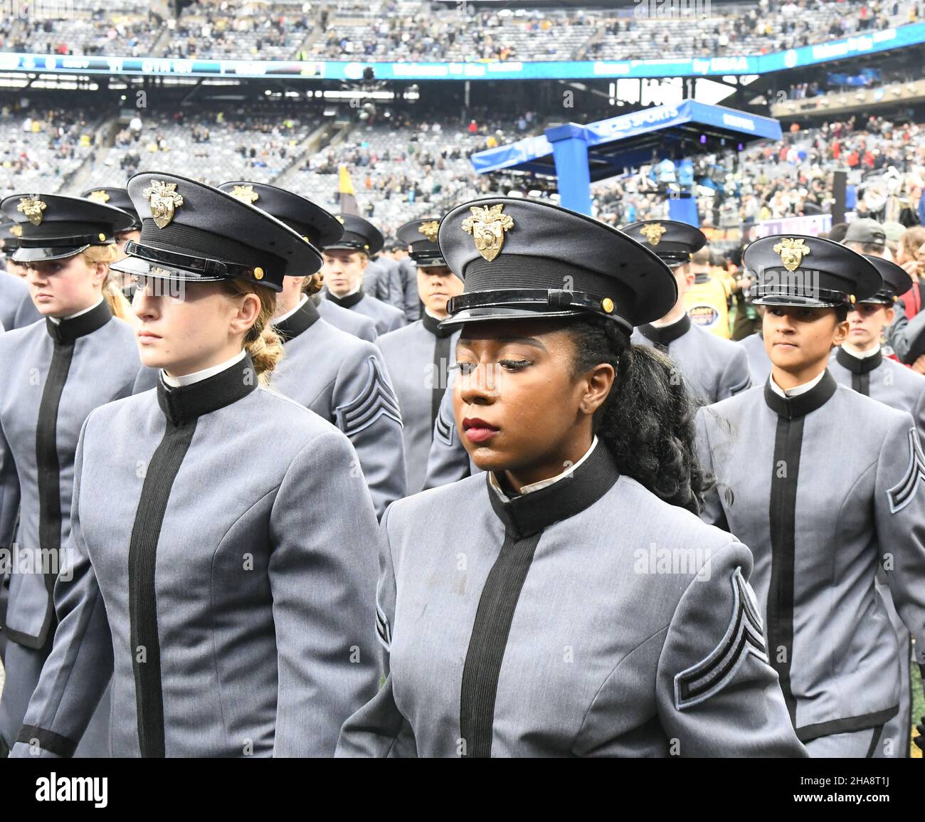 East Rutherford, New Jersey, États-Unis.11th décembre 2021.11 décembre 2021, East Rutherford NJ- Cadets de l'armée pendant la promenade au stade MetLife (Credit image: © Ricky Fitchett/ZUMA Press Wire) Banque D'Images
