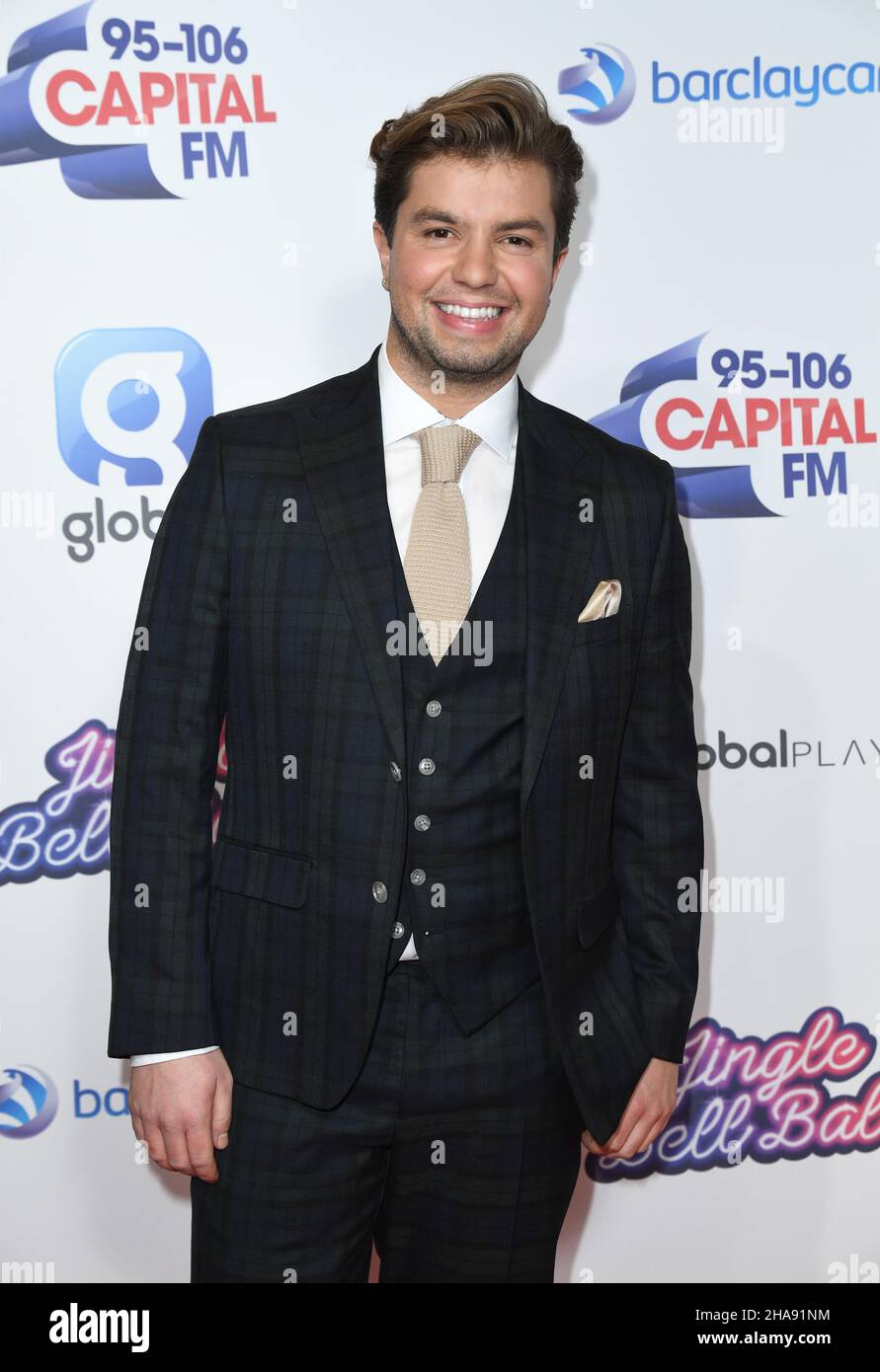 PAS D'ARCHIVE PAS DE VENTE USAGE ÉDITORIAL SEULEMENT Sonny Jay au premier jour du Jingle Bell ball de Capital avec Barclaycard à la O2 Arena de Londres.Date de la photo: Samedi 11 décembre 2021. Banque D'Images