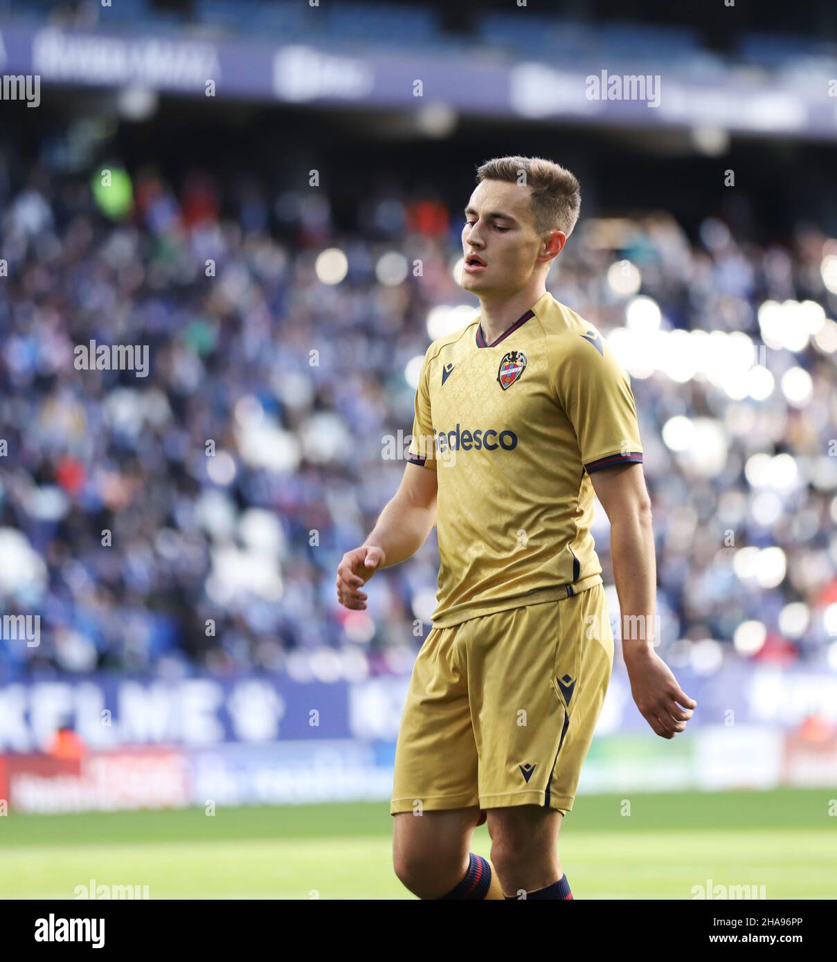 Sabadell, Barcelone, Espagne.11th décembre 2021.Barcelone Espagne 11.12.2021 Jorge de Frutos (Levante UD) regarde pendant la Liga Santander entre Espanyol et Levante UD au stade RCDE le 11 décembre 2021 à Barcelone.Crédit : Xavi Urgeles/ZUMA Wire/Alay Live News Banque D'Images