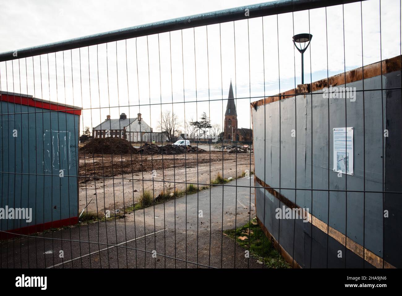 Uxbridge, Royaume-Uni.9th décembre 2021.Une vue du site du développement du logement de PinnPoint dans le quartier de Hillingdon à Londres.PinnPoint est commercialisé comme un développement de luxe offrant une gamme de studios, appartements de 1, 2 et 3 chambres à louer au coeur d'Uxbridge.Crédit : Mark Kerrison/Alamy Live News Banque D'Images
