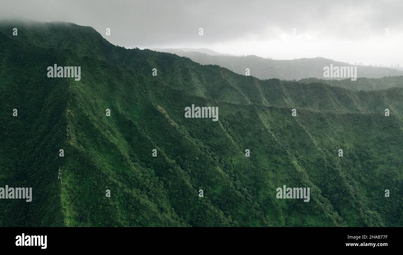 Vue sur la montagne à Oahu.Moanalua Valley Trail à hawaï.Photo de haute qualité Banque D'Images