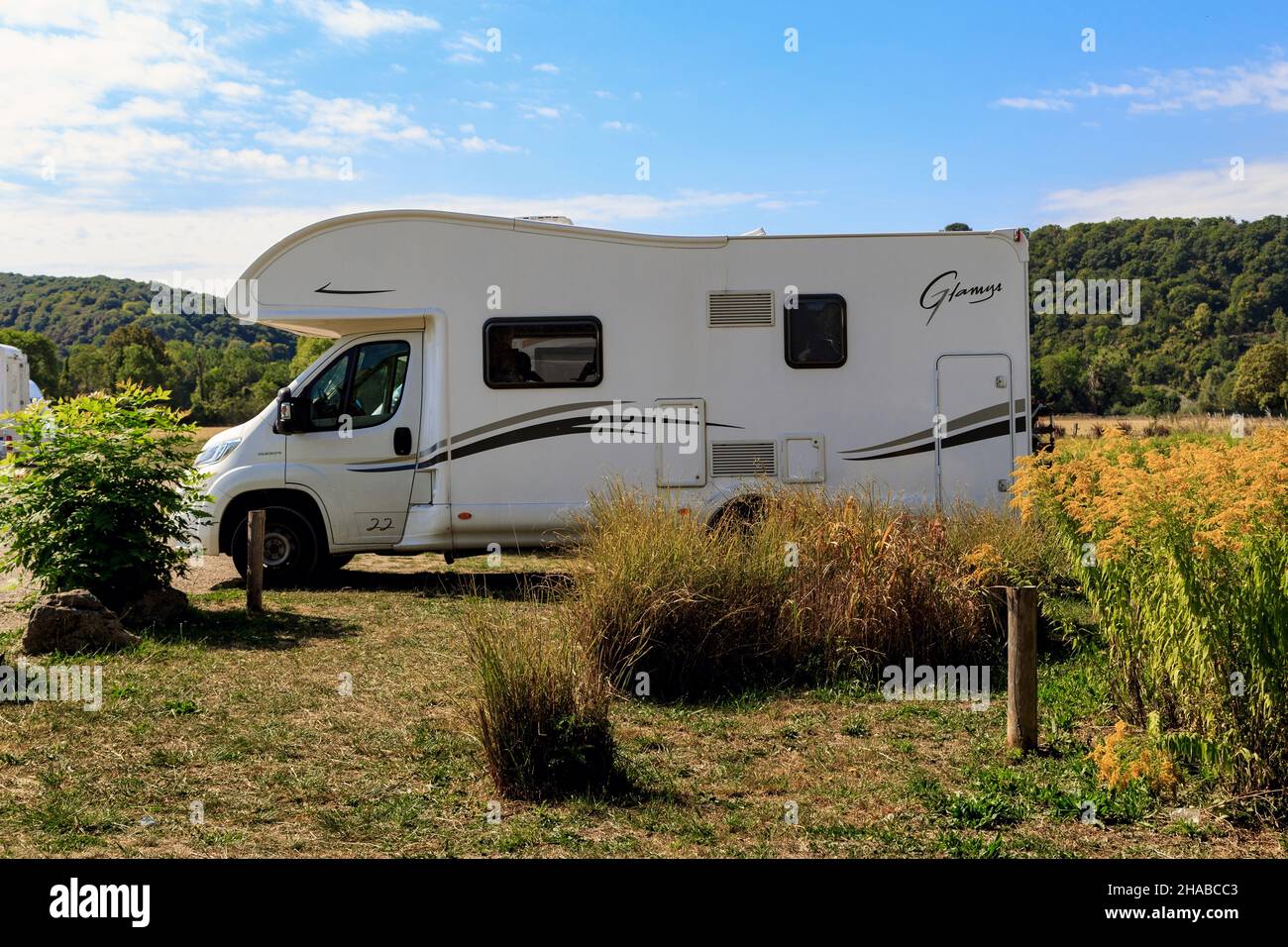 GIVERNY, FRANCE - 31 AOÛT 2019 : il s'agit d'une maison mobile McLouis Glamys 22, produit de la société italienne. Banque D'Images