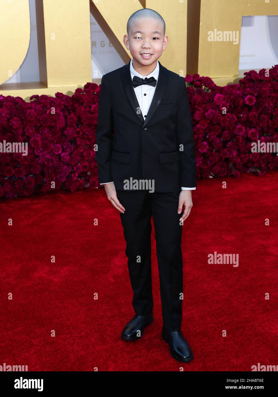 BEVERLY HILLS, LOS ANGELES, CALIFORNIE, États-Unis - DÉCEMBRE 11 : l'acteur Jayden Zhang arrive au Gala annuel inoubliable des prix asiatiques américains 19th qui s'est tenu à l'hôtel Beverly Hilton le 11 décembre 2021 à Beverly Hills, Los Angeles, Californie, États-Unis.(Photo de Xavier Collin/image Press Agency/Sipa USA) Banque D'Images