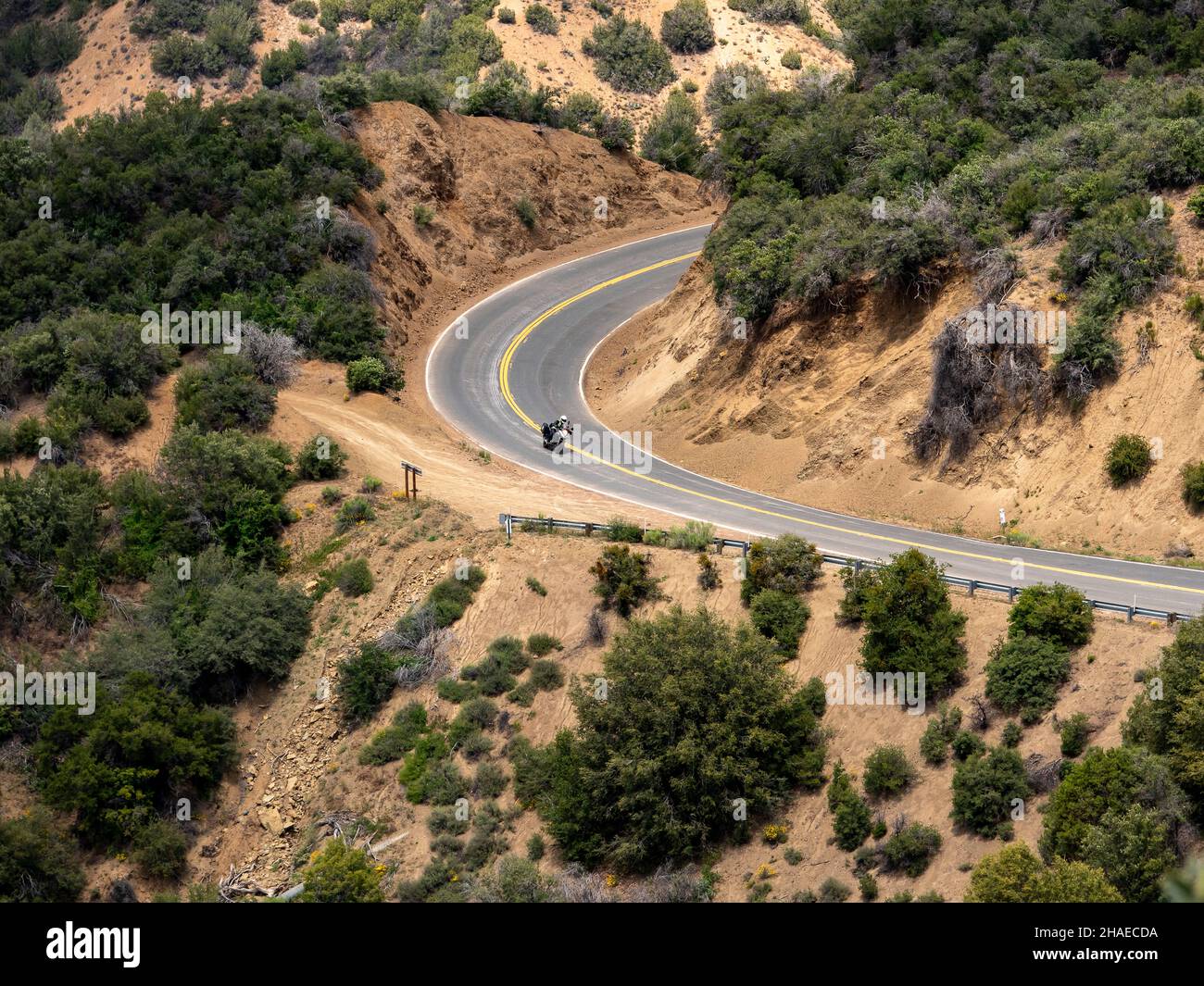 Moto en tournée sur Maricopa Highway en Californie, États-Unis Banque D'Images