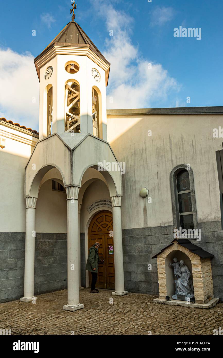 L'Église arménienne de Saint-Chamond, France.La paroisse arménienne existe depuis la fin de la guerre mondiale de 1st.Depuis 2015, la paroisse est dirigée par le Père Antranik Banque D'Images