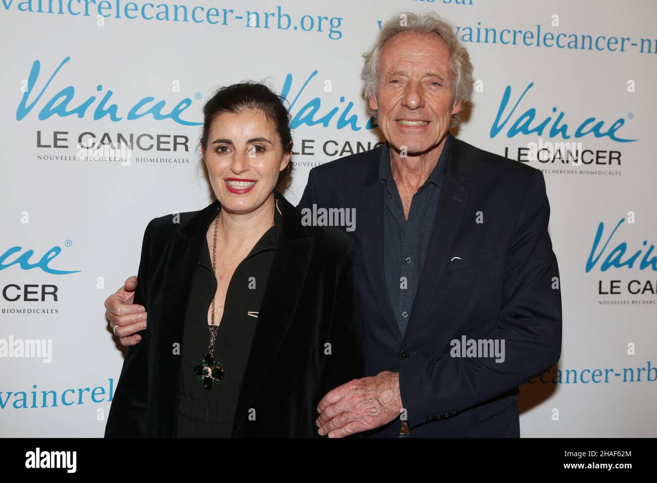 Sandrine Sarroche et François Bernheim assistant au Vainque le cancer Benefit Party au cercle de l'Union Interalliee, à Paris, France, le 12 décembre 2021.Photo de Jerome Domine/ABACAPRESS.COM Banque D'Images