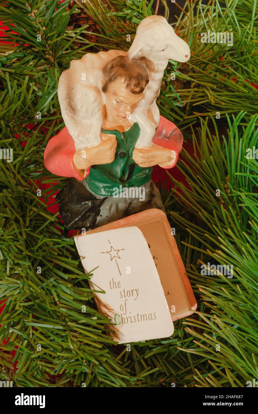 Gros plan de la scène de mangeur de Noël avec le berger, le mouton, et