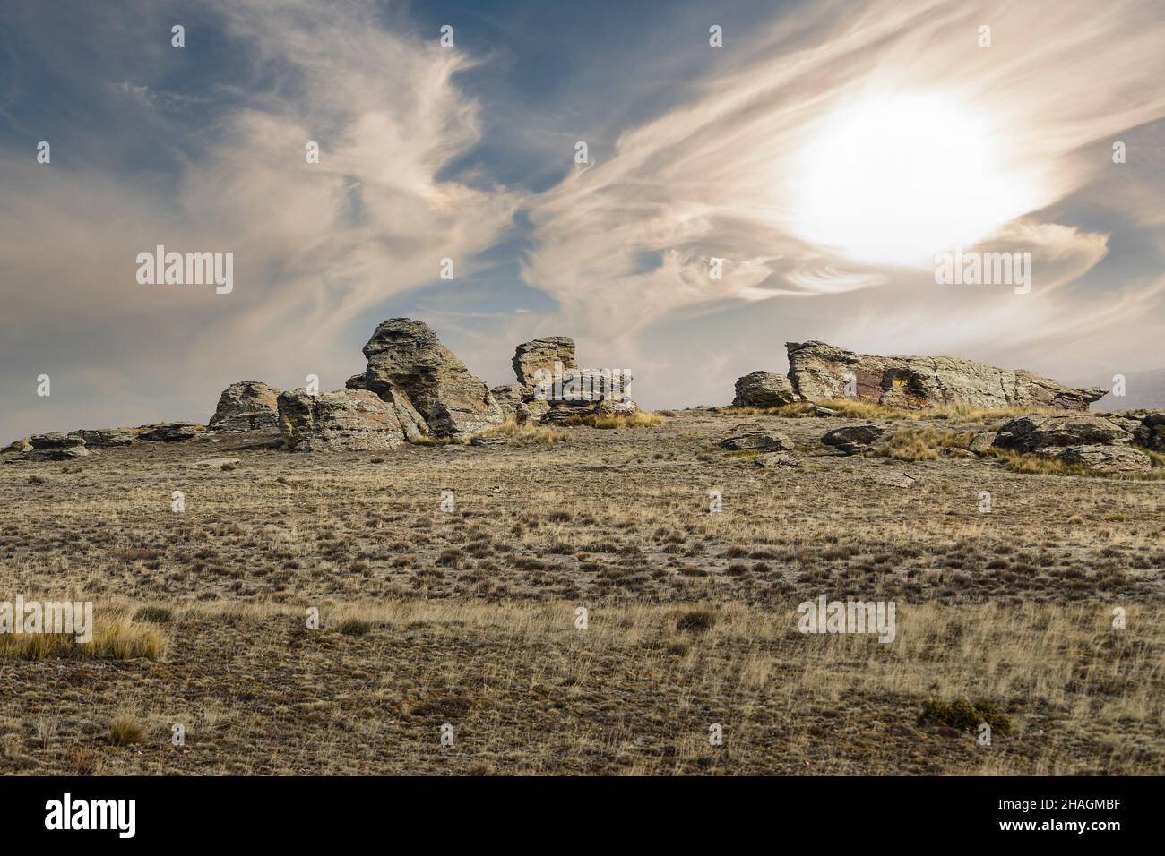 Paysage de steppe sur les sommets de la Sierra de Filabres. Banque D'Images