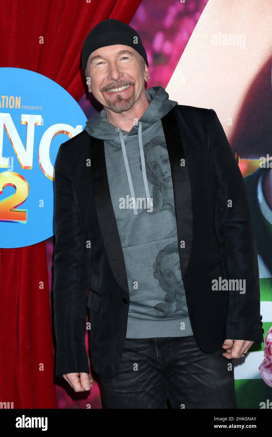 Los Angeles, Californie.12th décembre 2021.The Edge at arrivages for SING 2 Premiere, The Greek Theatre, Los Angeles, CA 12 décembre 2021.Crédit : Priscilla Grant/Everett Collection/Alay Live News Banque D'Images