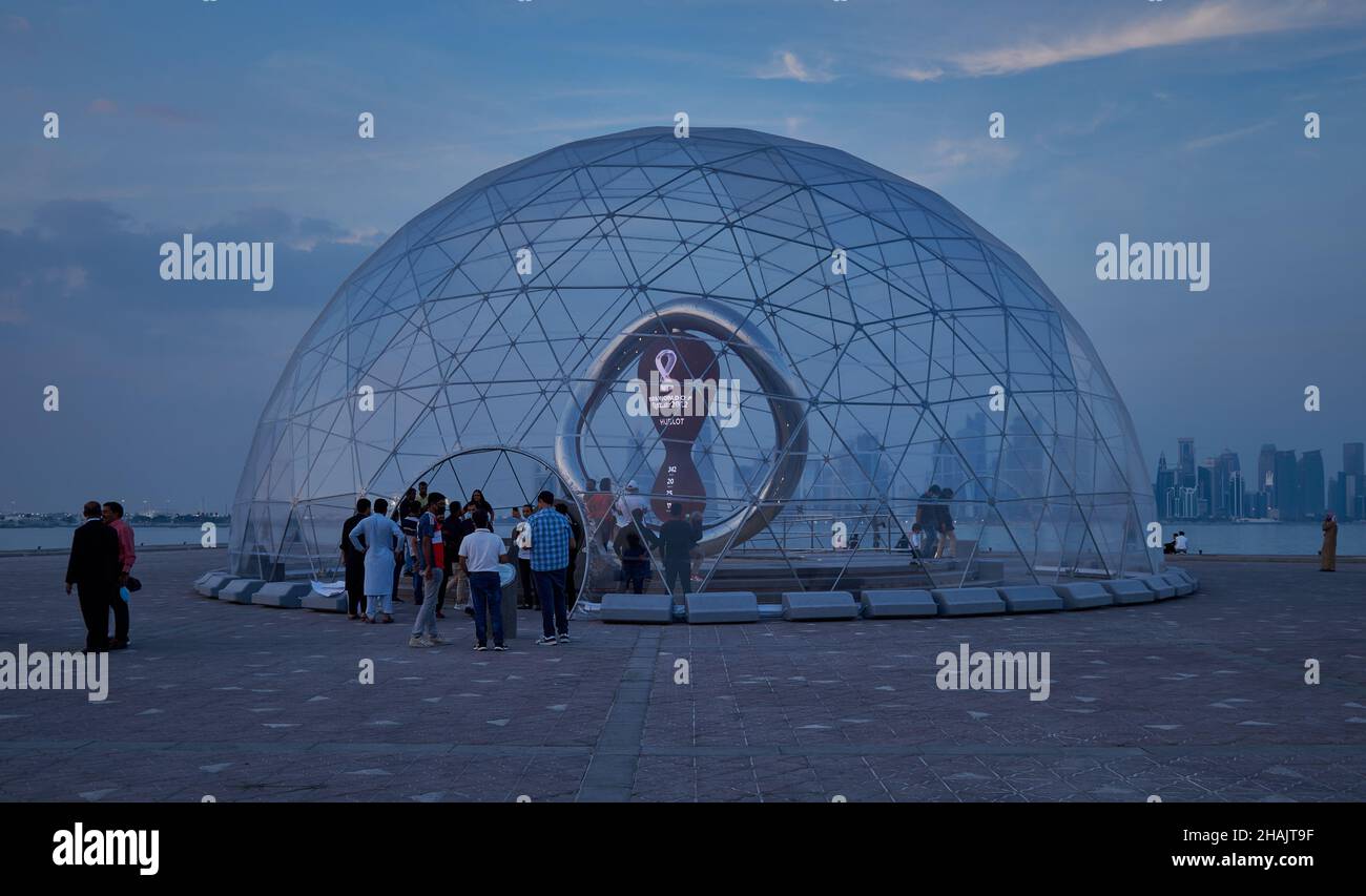 La coupe du monde de la FIFA Qatar 2022™horloge officielle de compte à rebours, propulsé par Hublot, a été dévoilé le dimanche 21 novembre à Doha Qatar Banque D'Images
