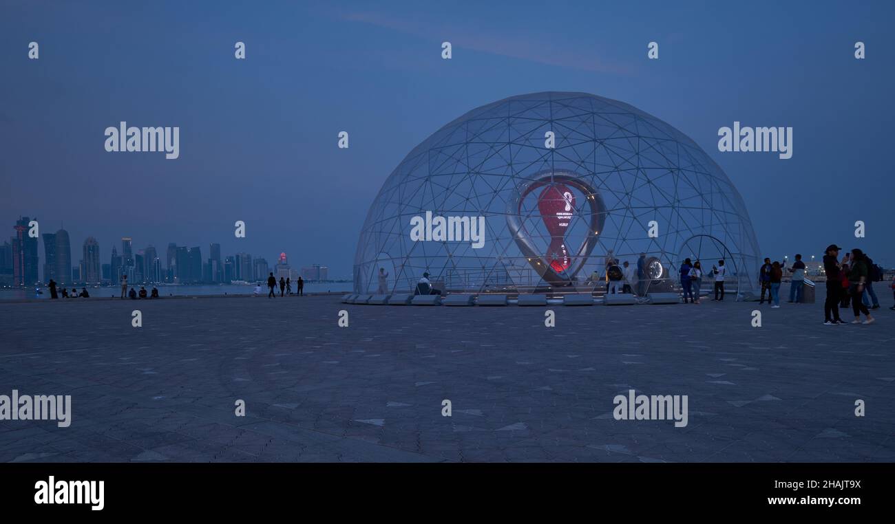 La coupe du monde de la FIFA Qatar 2022™horloge officielle de compte à rebours, propulsé par Hublot, a été dévoilé le dimanche 21 novembre à Doha Qatar Banque D'Images