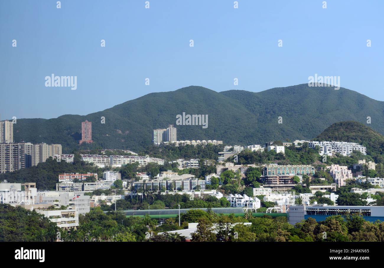 Vue sur la gamme Tai Tam dans le quartier sud de Hong Kong. Banque D'Images