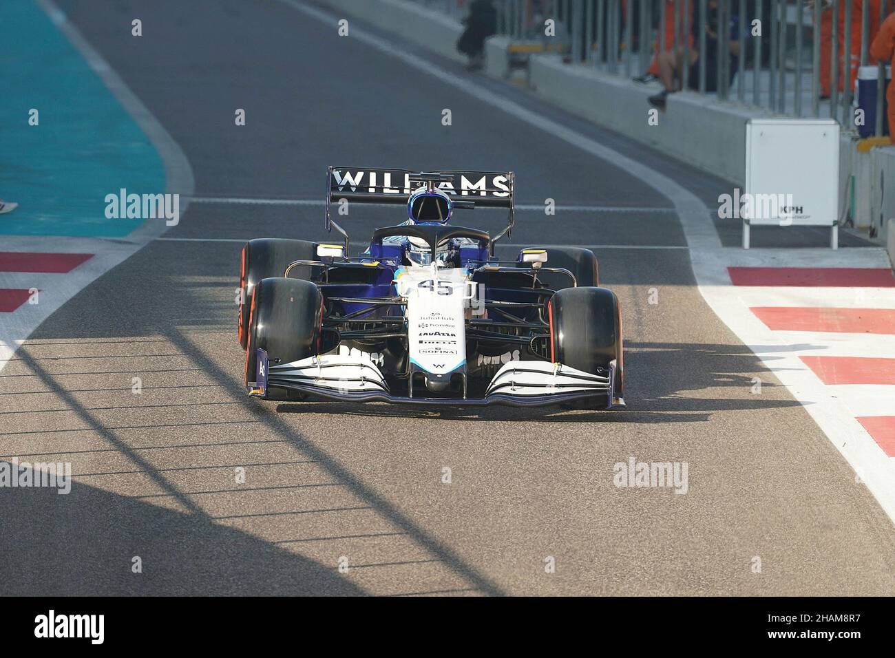 14.12.2021, circuit Yas Marina, Abu Dhabi, essais de Formule 1, sur la photo Logan Sargeant (USA), Williams Racing Banque D'Images