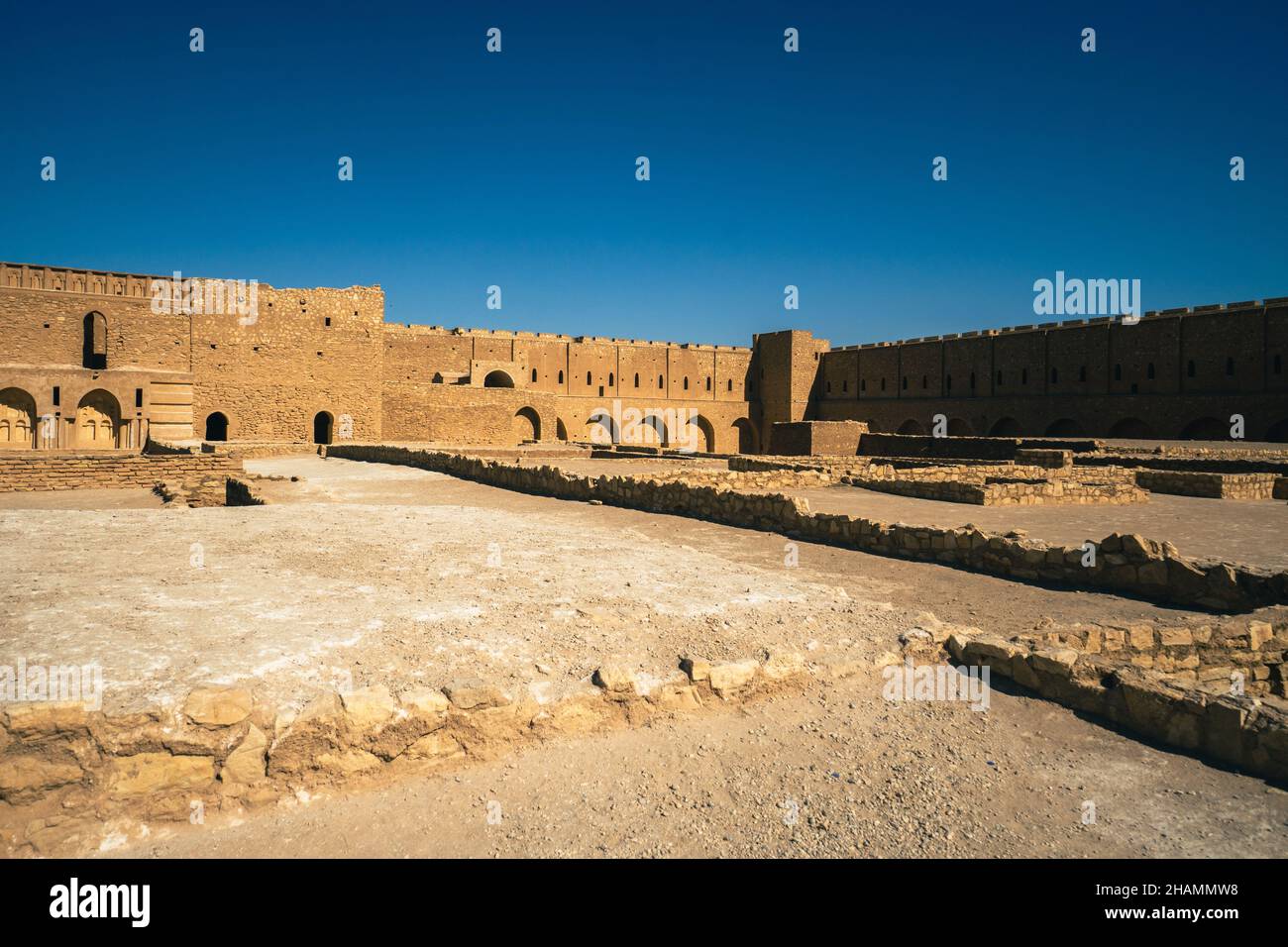 Forteresse historique d'Al-Ukhaidir près de Karbala en Irak Banque D'Images