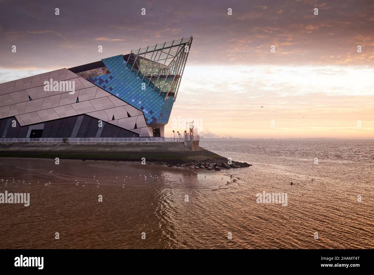 L'aquarium profond Sammy's point, la rivière Hull, l'estuaire de Humber à Hull conçu par Sir Terry Farrell Banque D'Images