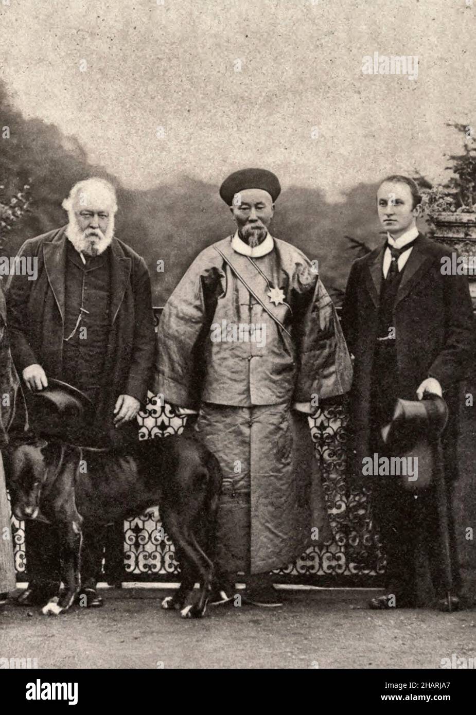 Li Hongzhang avec Lord Salisbury et Lord Curzon, vers 1913 Banque D'Images