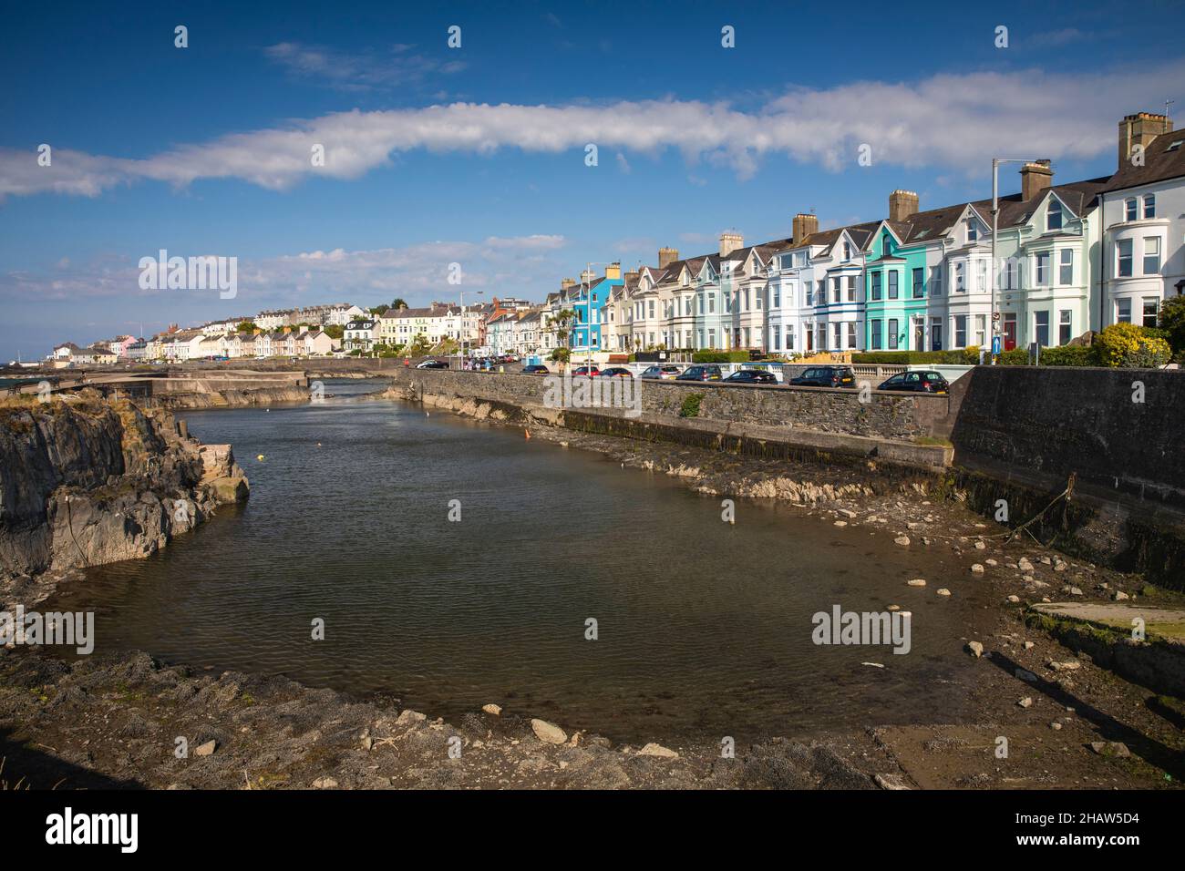 Royaume-Uni Irlande du Nord, Co Down, Bangor, Seacliff Road, les maisons de mer et le long Hole Banque D'Images