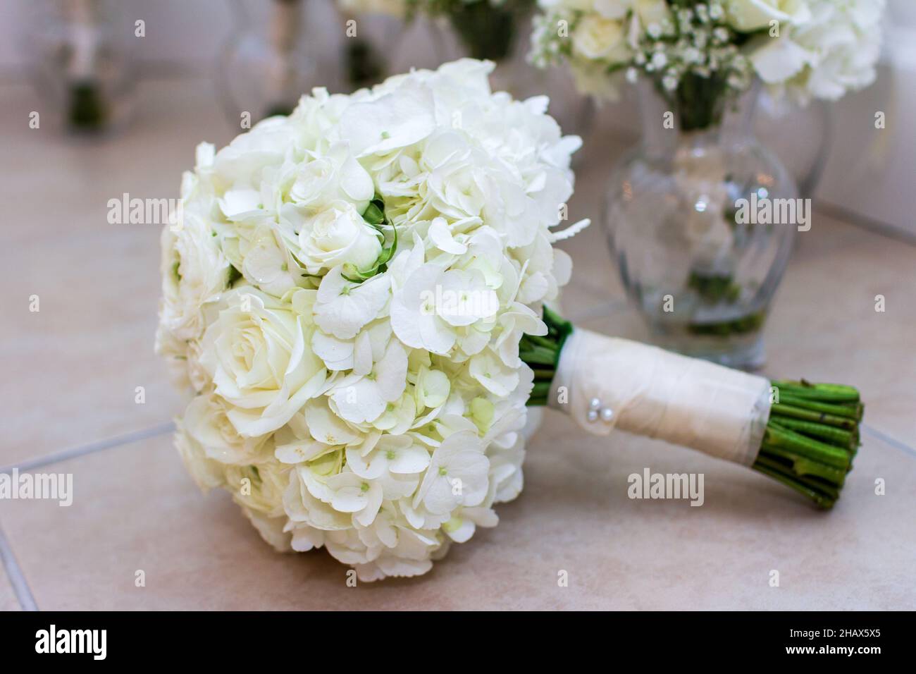Bouquet de mariée White Hortensia Banque D'Images