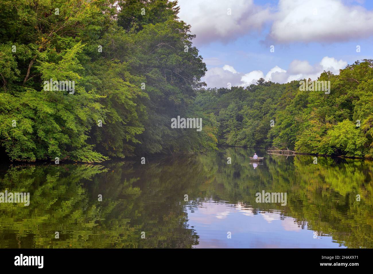 Crossvielle, Tennessee, États-Unis - Autst 28, 2021: Le lac Bryd au parc national de Cumberland Mountain est situé sur le plateau de Cumberland, le plus grand à colombages Banque D'Images