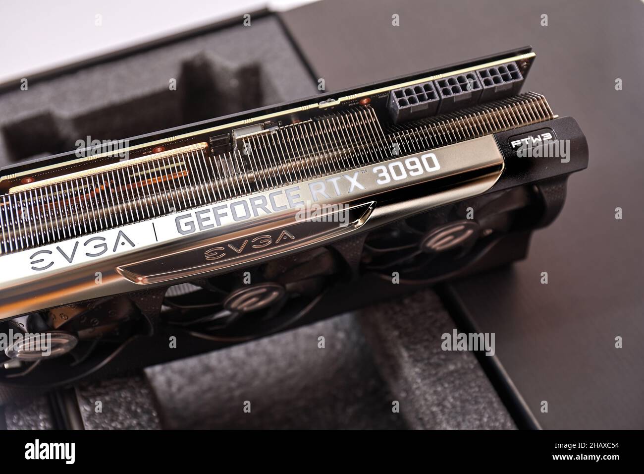 Ecran GPU EVGA GeForce RTX 3090 Nvidia Banque D'Images