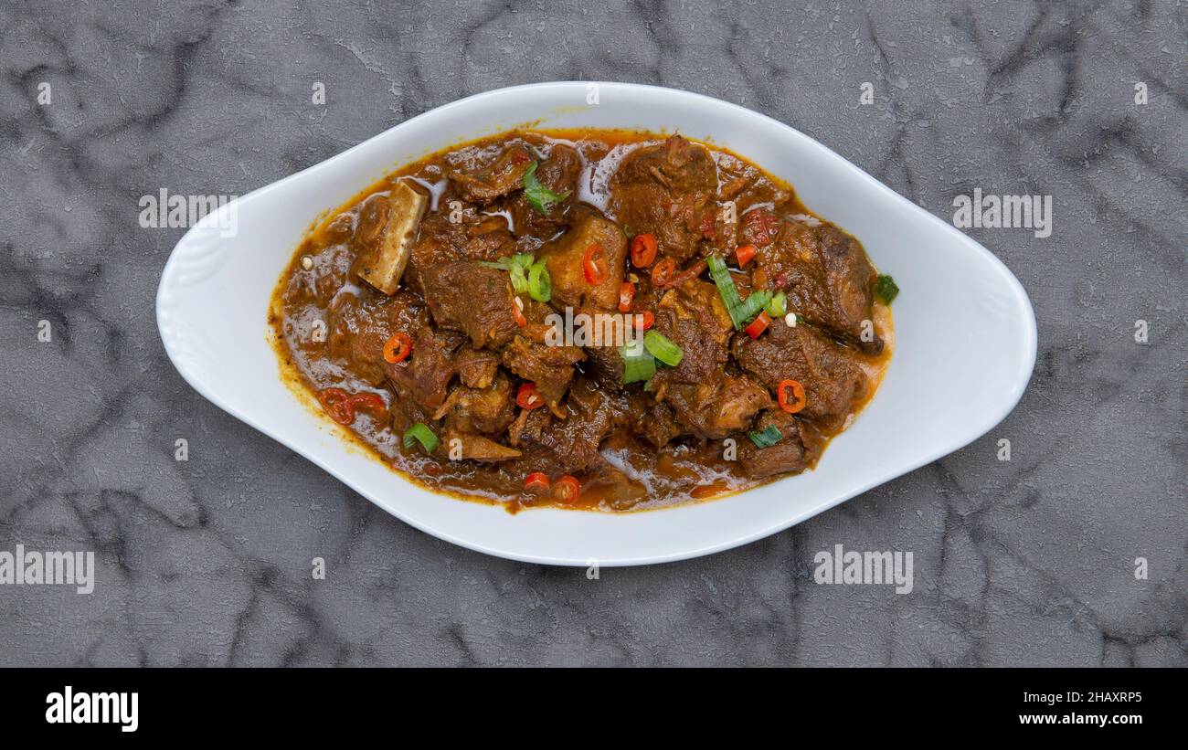 Chèvre au curry, cuisine jamaïcaine et indienne de l'Ouest Banque D'Images