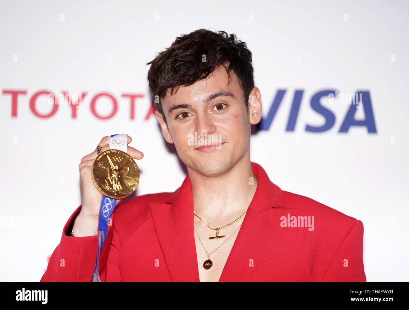 Photo du dossier en date du 25-11-2021 du médaillé d'or de plongée Tom Daley, sa médaille d'or, 13 ans après sa première apparition olympique, dans la plate-forme synchro de 10 mètres, la plongée a été l'un des moments les plus mémorables des Jeux d'un point de vue britannique.Il a ensuite utilisé sa voix sur une plate-forme très différente – les attitudes Awards en octobre – pour appeler le CIO à interdire tout pays où l'homosexualité est punissable de mort à partir des Jeux à venir.Date d'émission : jeudi 16 décembre 2020. Banque D'Images