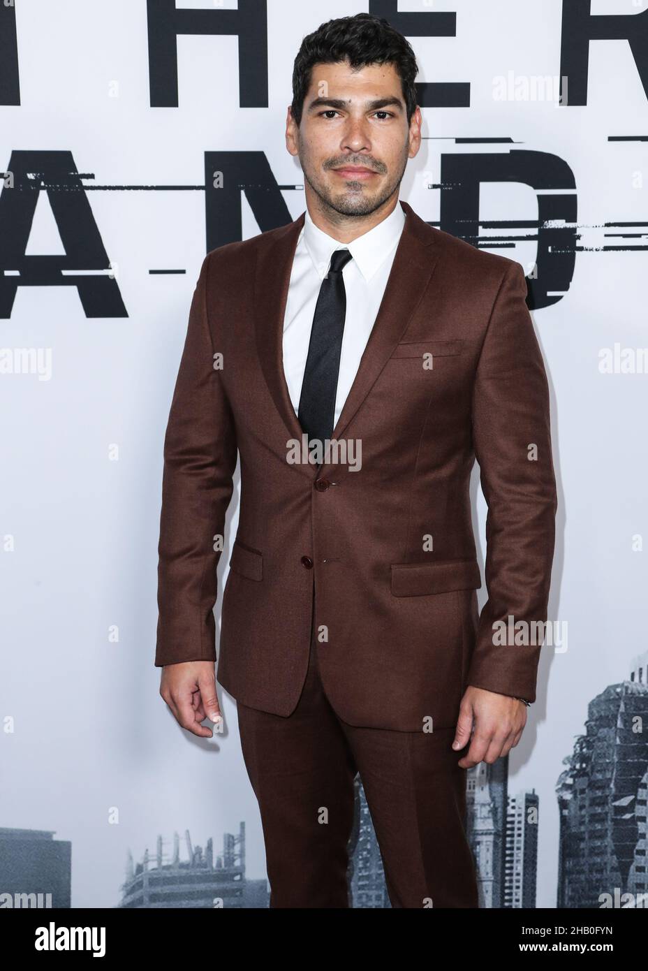 Hollywood, États-Unis.15th décembre 2021.HOLLYWOOD, LOS ANGELES, CALIFORNIE, États-Unis - DÉCEMBRE 15 : l'acteur américain Raúl Castillo (Raul Castillo) portant Ted Baker arrive à la première de Los Angeles de 'Mother/Android' de Hulu, tenue à NeueHouse Los Angeles le 15 décembre 2021 à Hollywood, Los Angeles, Californie, États-Unis.(Photo de Xavier Collin/image Press Agency/Sipa USA) crédit: SIPA USA/Alay Live News Banque D'Images