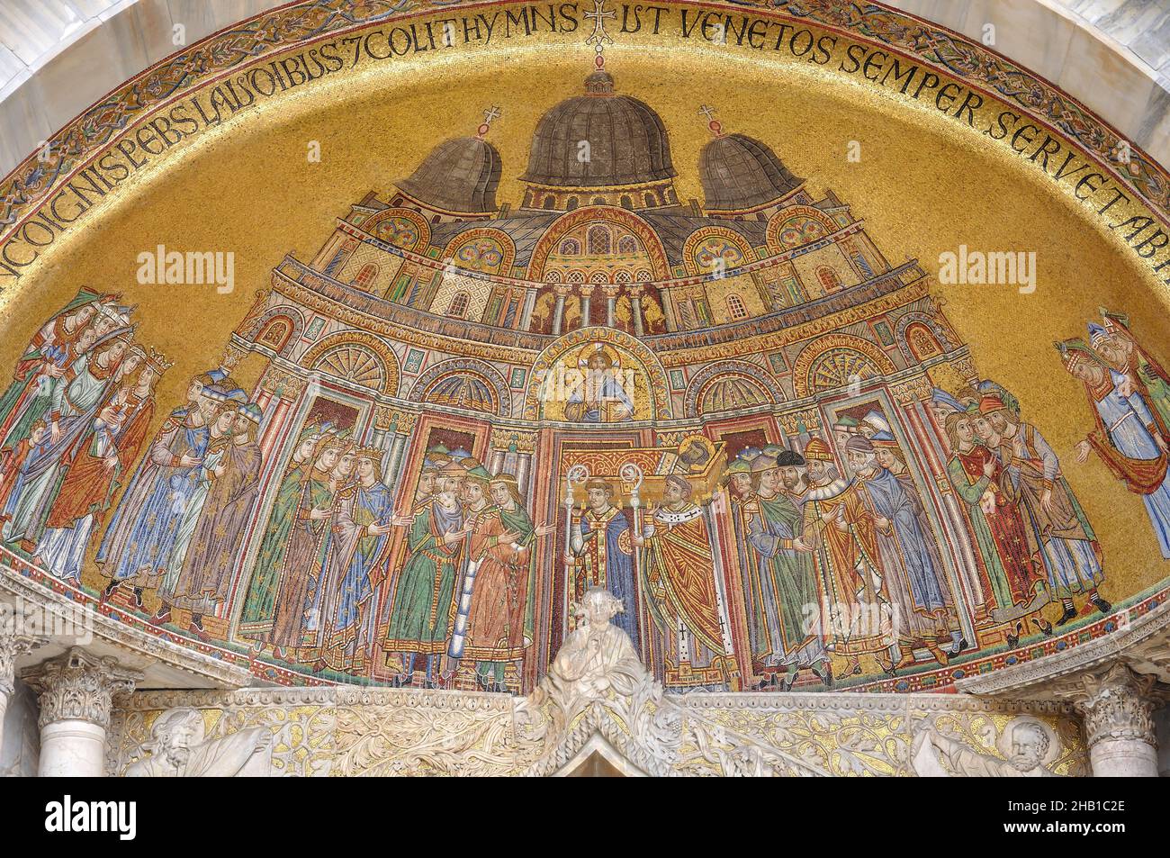 Mosaïque d'entrée, Basilique Saint-Marc, place Saint-Marc, Venise (Venise), Vénétie, Italie Banque D'Images