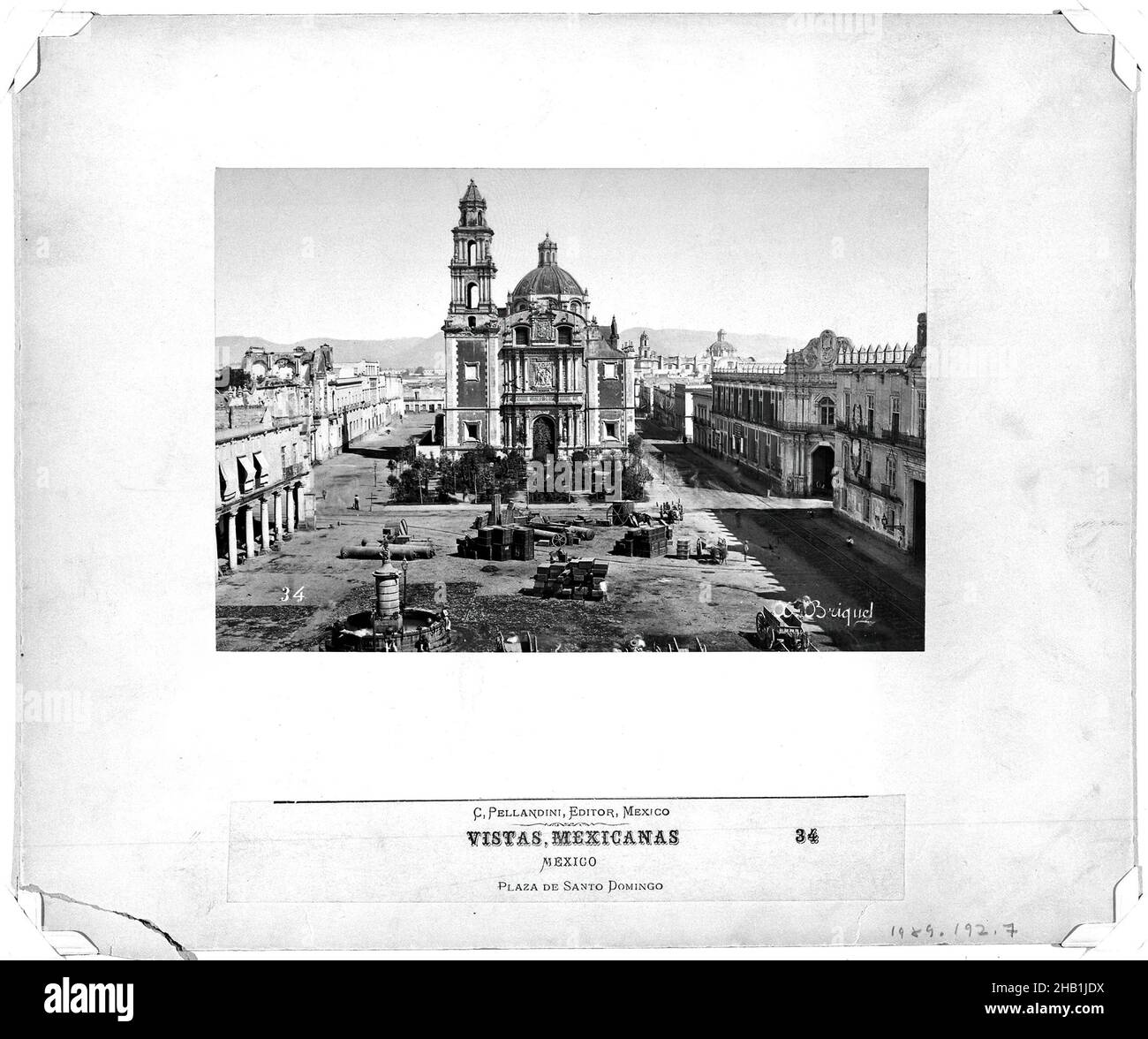 Sans titre, A. Briquet, français, actif 1860-1895, photographie d'argent d'albumine,s.d., 5 1/4 x 7 1/2 po Banque D'Images