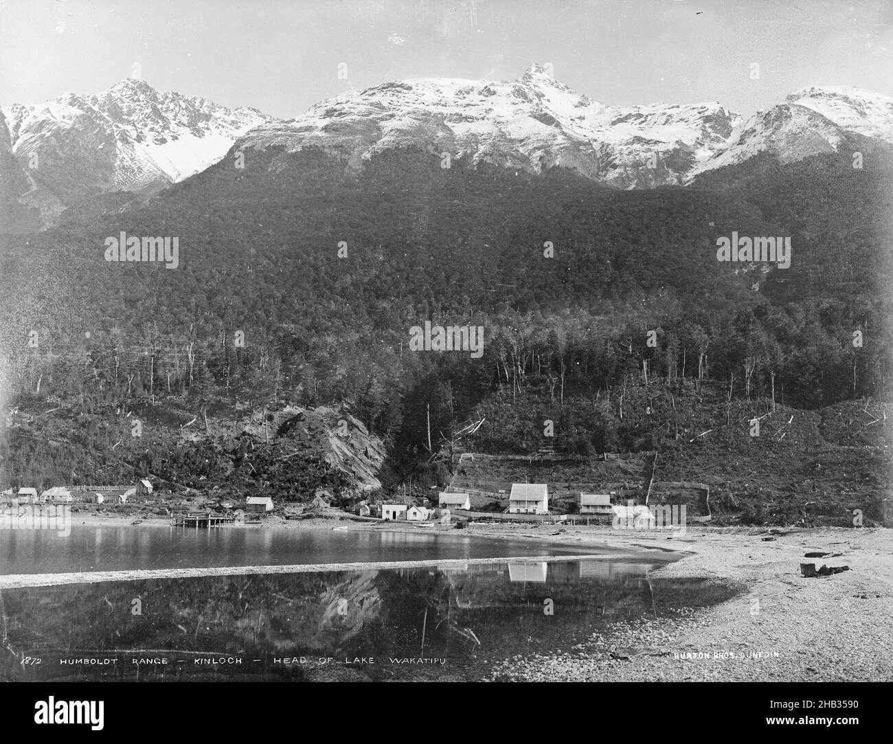Humboldt Range, Kinloch, responsable du lac Wakatipu, studio Burton Brothers, studio de photographie, 1883, Nouvelle-Zélande,photographie en noir et blanc Banque D'Images