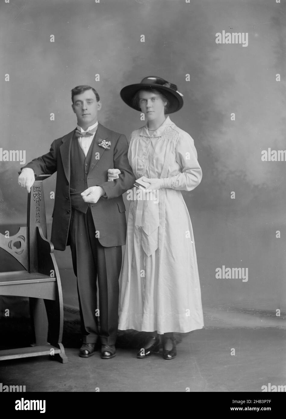 Barnes M. Mrs. 6 CAB (?), Berry & Co, vers 1920, Wellington Banque D'Images