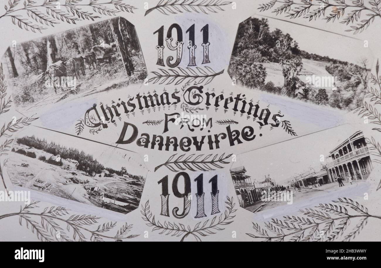 Vœux de Noël de Dannevirke, studio de Muir & Moodie, studio de photographie, 1911, Dunedin, ce motif carte de Noël est un collage de vues photographiques de Dannevirke et de platesproches de cette ville du nord de l'île Banque D'Images