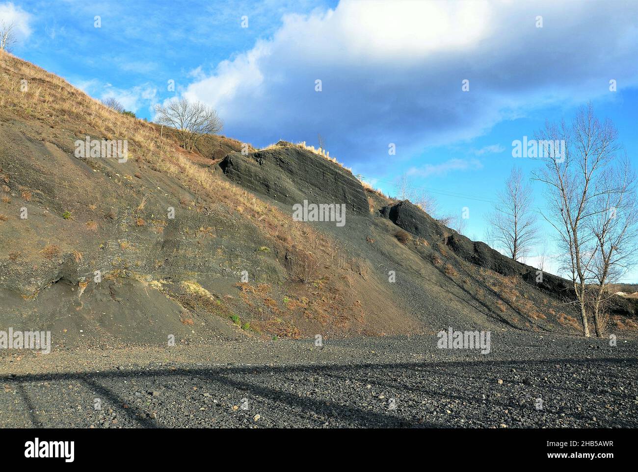 Volcan Olot Montsacopa dans la région de Garrotxa province de Gerona, Catalogne, Espagne Banque D'Images