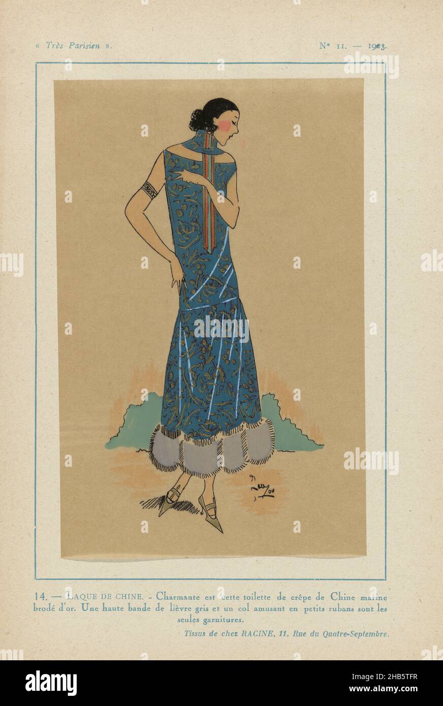 Paris, 1923, n° 11: 14.- LEQUE DE CHINE.- Charmande est cette toilette..., 'Toilette' de crêpe de Chine bleu marine avec broderie dorée.Les seuls finitions sont une large bande de fourrure de lièvre gris et un col avec des rubans étroits.Tissus de racine.Imprimé du magazine de mode Très parisien (1920-1936)., imprimerie: Anonyme, D.H.Racine (mentionnée sur l'objet), Paris, 1923, papier, impression typographique,hauteur 269 mm × largeur 180 mm Banque D'Images