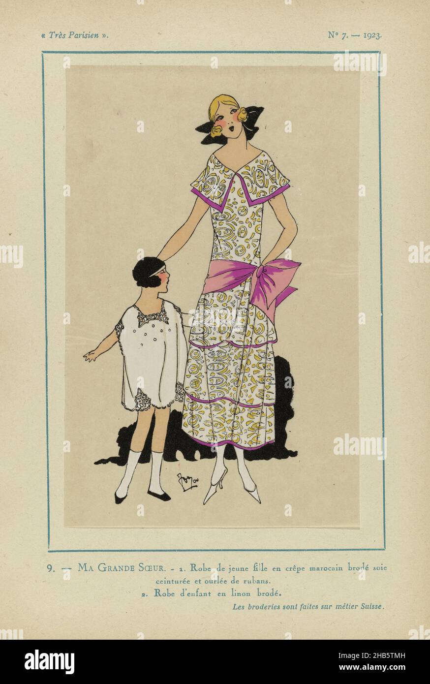 Très parisien, 1923, No 7: 9.- ma GRANDE SEUR.- 1.Robe de jeune fille..., 1.Robe de crêpe marocain brodée avec de la soie et bordée de rubans.Ceinture de ruban.2. Robe de lin brodé pour enfants.La broderie est faite sur métier Suisse.Imprimé du magazine de mode Très parisien (1920-1936)., Imprimeur: Anonyme, (mentionné sur l'objet), Suisse, Paris,1923, papier, impression typographique, hauteur 269 mm × largeur 180 mm Banque D'Images