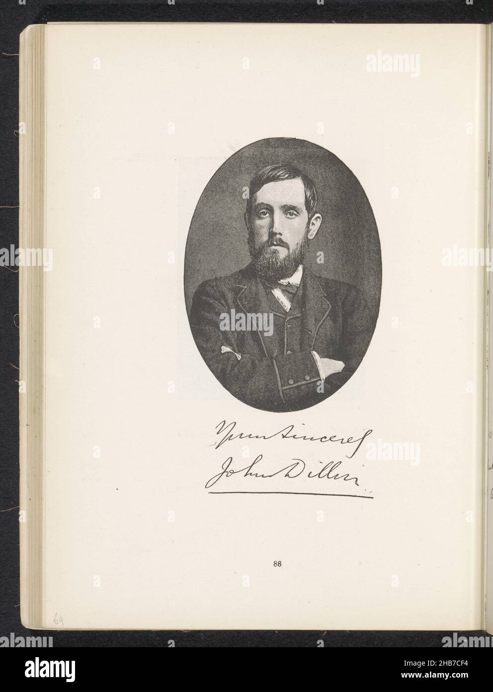 Portrait de John Dillon, Lawrence, anonyme, c.1881 - avant 1891, papier, hauteur 115 mm × largeur 82 mm Banque D'Images