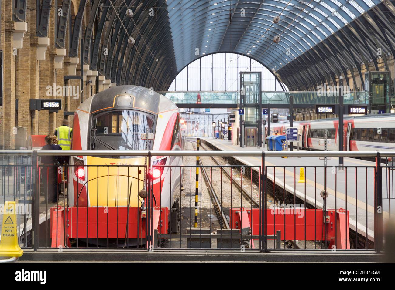 Train ZUMA à la gare de King's Cross Banque D'Images