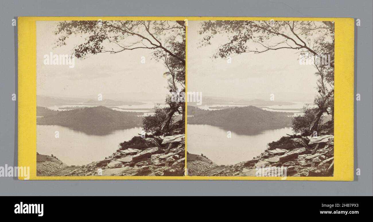 Vue sur Loch Lomond, Loch Lomond de Luss (titre sur objet), George  Washington Wilson & Co. (