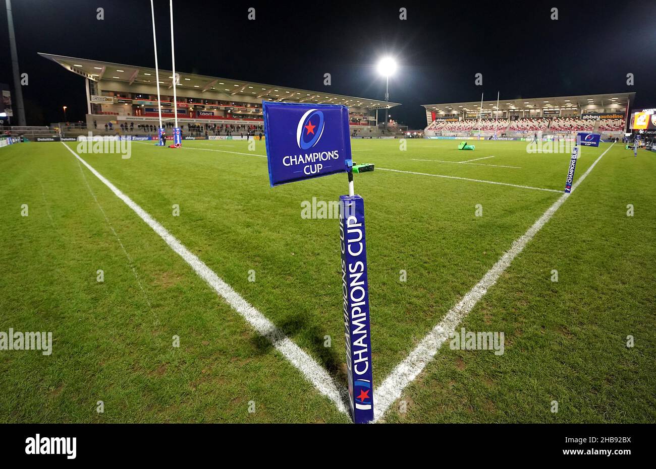 Vue générale depuis l'intérieur du sol avant le match Heineken Champions Cup Group A au Kingspan Stadium, Belfast.Date de la photo: Vendredi 17 décembre 2021.Voir l'histoire de PA RUGBYU Ulster.Le crédit photo devrait se lire comme suit : Brian Lawless/PA Wire.RESTRICTIONS : l'utilisation est soumise à des restrictions.Utilisation éditoriale uniquement, aucune utilisation commerciale sans le consentement préalable du détenteur des droits. Banque D'Images