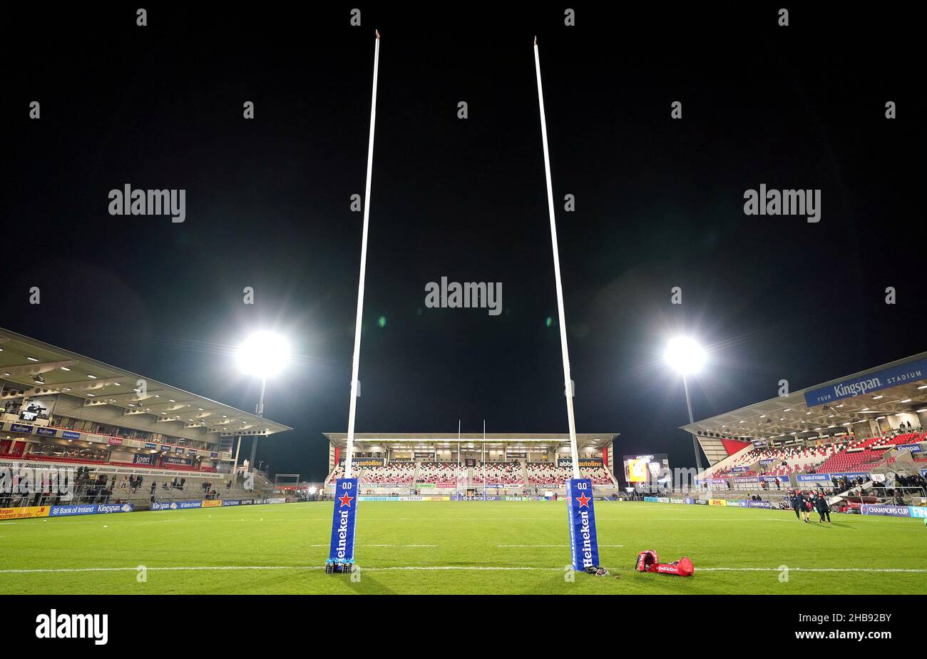 Vue générale depuis l'intérieur du sol avant le match Heineken Champions Cup Group A au Kingspan Stadium, Belfast.Date de la photo: Vendredi 17 décembre 2021.Voir l'histoire de PA RUGBYU Ulster.Le crédit photo devrait se lire comme suit : Brian Lawless/PA Wire.RESTRICTIONS : l'utilisation est soumise à des restrictions.Utilisation éditoriale uniquement, aucune utilisation commerciale sans le consentement préalable du détenteur des droits. Banque D'Images